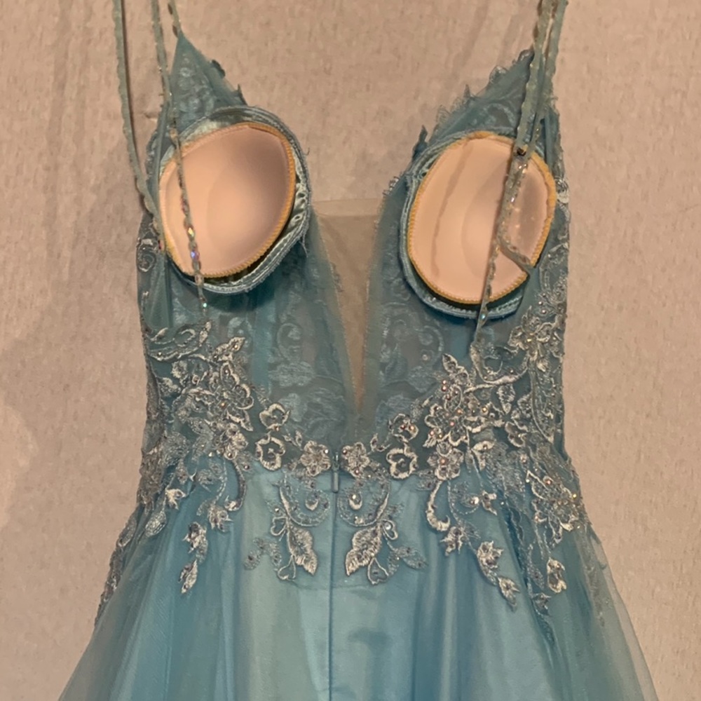 Prom Dress - Picture 3 of 6